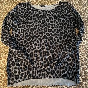 Leopard Black Gray Lightweight Sweater Large